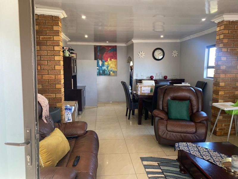 3 Bedroom Property for Sale in Mlungisi Eastern Cape